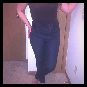 High waist jeans